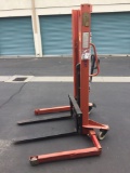 EP Manual Stacker 2200lbs Capacity 80in Tall Should be removed last