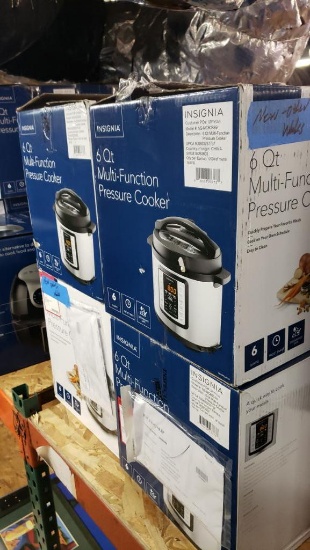 Insignia - 5.5L Digital Air Fryer - Black 12 units looks new