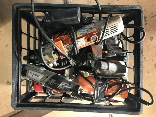 sanders 3 units, jig saw, drills 2 units, 11 units total