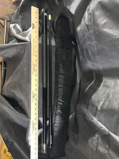 Minnesota Fats The Hustler Pool Cue With Case