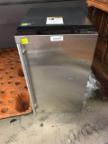 U-line ice maker 3000 Series Built in model 3018clbs