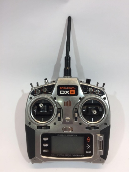 Spektrum DX8 Radio Transmitter Controller for RC Airplanes, Helicopters , etc - Turns On