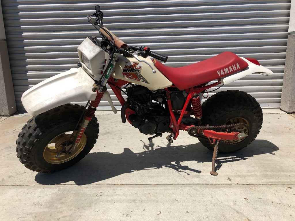 1987 Yamaha Big Wheel Motorcycle with signed Title and sticker | Cars &  Vehicles Motorcycles | Online Auctions | Proxibid