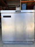 Delfield Industrial Fridge 35in Tall Tested Powers On