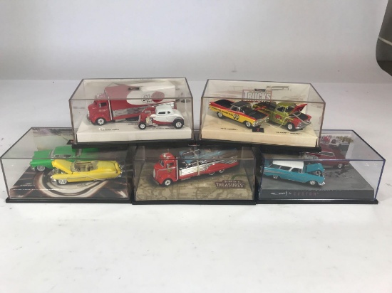 Hot Wheels Collectibles Car Set In Case 5 Units