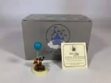 Winnie The Pooh In Search of Honey Limited Edition Sculpture w/ CoA 2001 Disney Showcase Collection