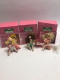 Paradise Galleries Cheerful Cherubs 3 Units