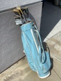 Set of Womens Golf Clubs in Blue Golf Bag
