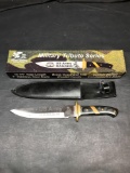 US Army Ranger Collector Knife In Box