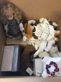 Box Full of Dolls Bears 22 Units