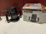 Black and decker router