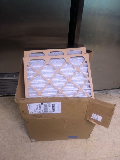 Box of Air Filters 12 Units