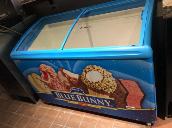 Rio S 125 Commercial Ice Cream Storefront Display Chiller Old Town