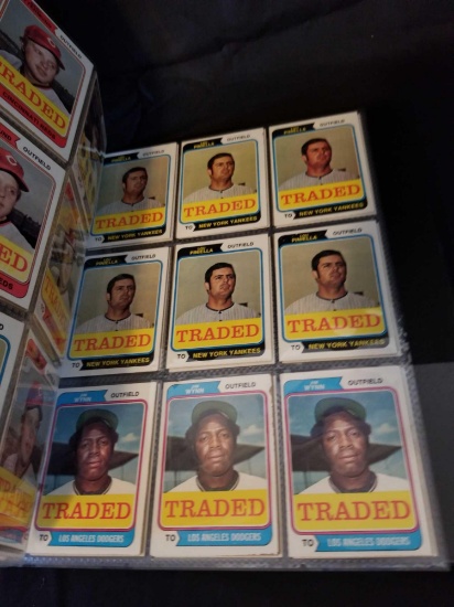 1972 1974 Topps Baseball Cards in Binder