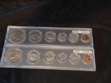 1971-P and D 6 Coin Set In Case