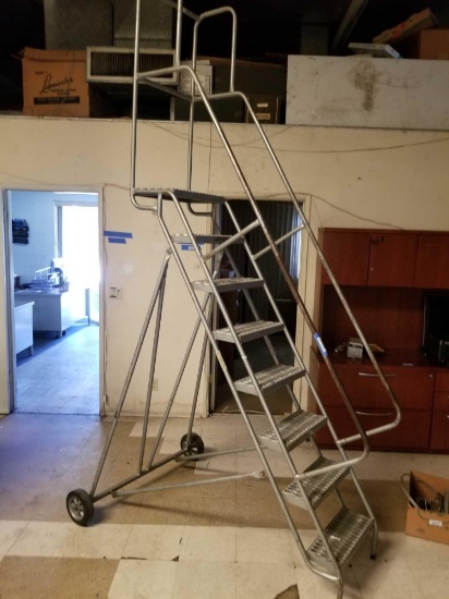Rolling Metal Ladder 8 Step