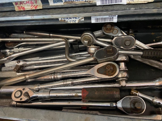 Shelf contents 5141 Breaker bars socket wrenches