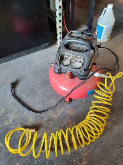 Central Pneumatic 3 Gallon 100 PSI Oilless Pancake Air Compressor