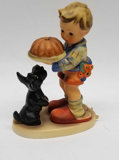 Hummel Goebel West Germany Figure Begging His Share