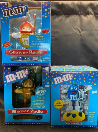 M&M shower and animated radio