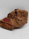 Vintage Ken Boyer Leather Baseball Glove