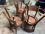 Set of 6 wooden chairs