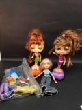 Electronic Bratz dls with clothes and xtra doll