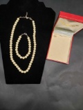 Don Robertos Jeweler Pearl Necklace and Bracelet set