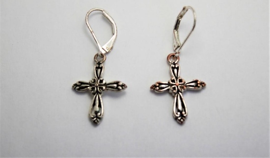 2.79g Sterling 925 Silver Matching Pair Intricate Cross Earrings 2 Units