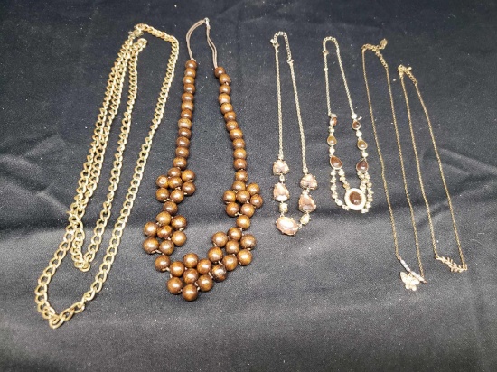 Vintage style Goldtone and Browns Necklaces