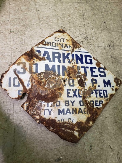 Coty Ordinance Metal 30 minute parking sign