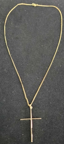 10kt Gold necklace with cross