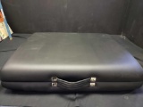 Earthlite Black Massage Table