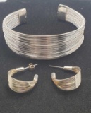 Silver earrings with bracelet 30.99g