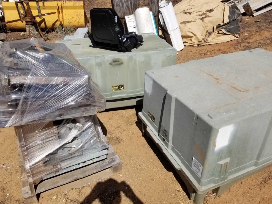 Palet Radiators Fiberglass Storage Cases