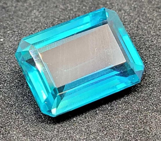 Blue Sapphire 15.12ct emerald cut Gemstone beautiful gem