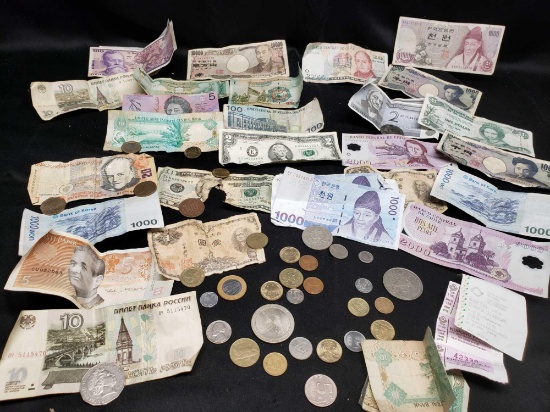 USA and Foreign coins and currency. Korea. United Arab. Bahamas. Chili and more.