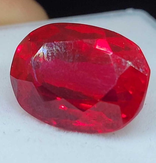 Red ruby 15.65ct oval cut Gemstone