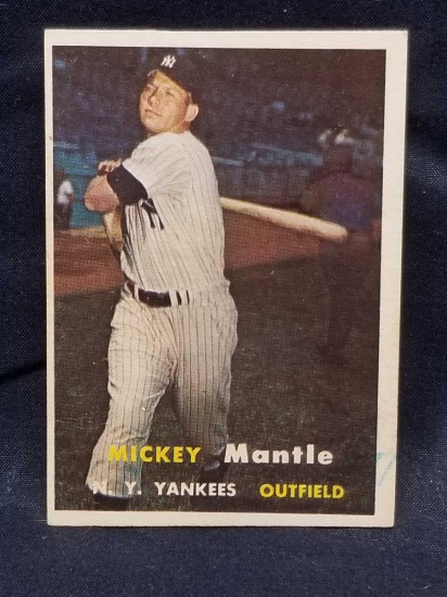 1957 Topps Mickey Mantle