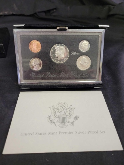 1992 United States mint premier silver Proof set