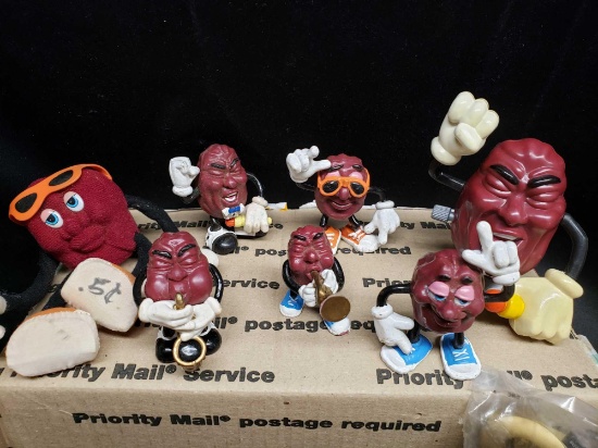 Vintage toy lot. California Raisins, Toy cars and trucks and more.
