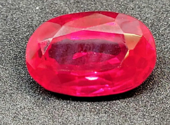 Red ruby oval cut 14.75ct huge Gemstone beautiful stone