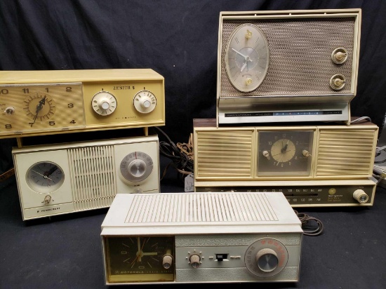 Vintage Zenith, Motorola, Sears Penncrest, and Westinghouse clock radios