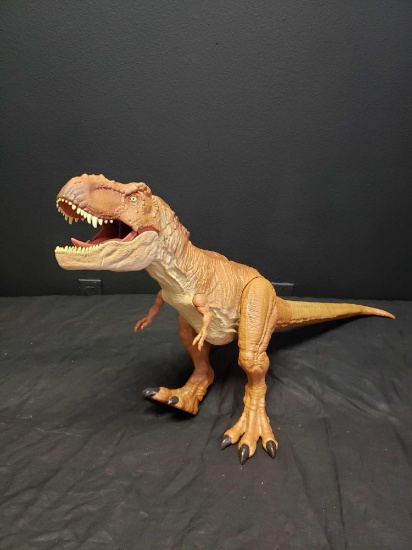 Giant T Rex Dinosaur