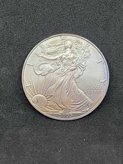 2005 walking liberty silver dollar