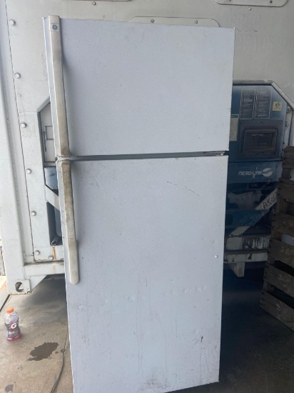 Fridge
