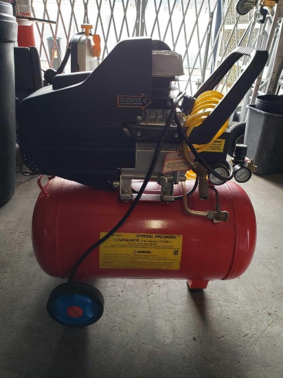 Central Pneumatic Compressor 4 Horsepower/10 gallon
