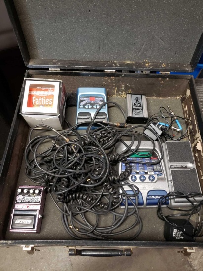 Digitech RP200 Wah Wah pedal. BP50. Morley Fastune Digital Tuner. Grunge. Fatties electric guitar