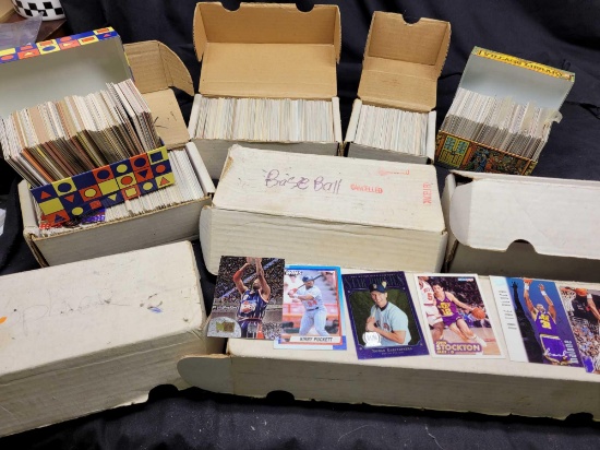 Mixed lot of sports cards football basketball baseball