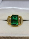 Deco ring with green and white stones ring size 6 1/2